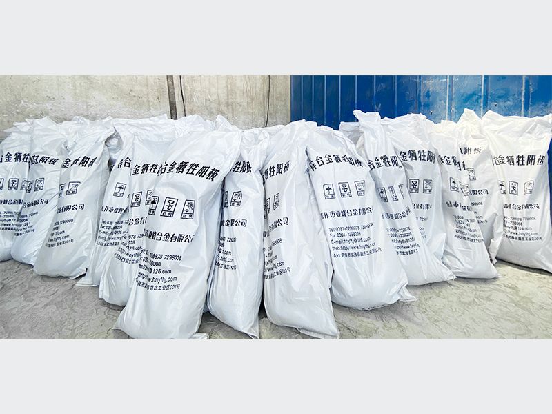 埋地管線，儲(chǔ)罐外壁及其它地下金屬結(jié)構(gòu)常用犧牲陽(yáng)極